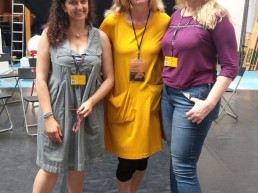 Reunión de la Subcomisión de Vestuario, Simona Rybáková, Rosane Muñiz, Sofia Pantouvaki.